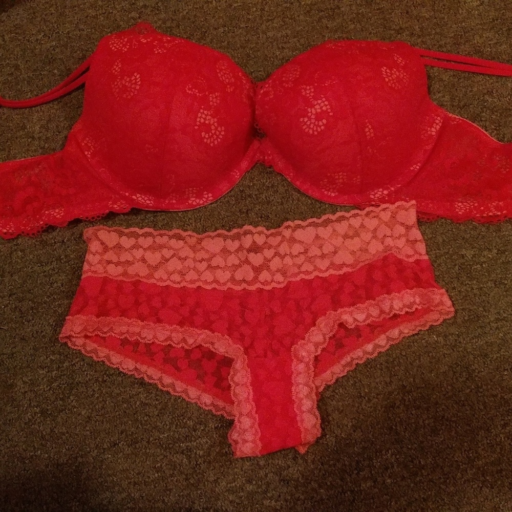3 Peice Bra and Pantie Set